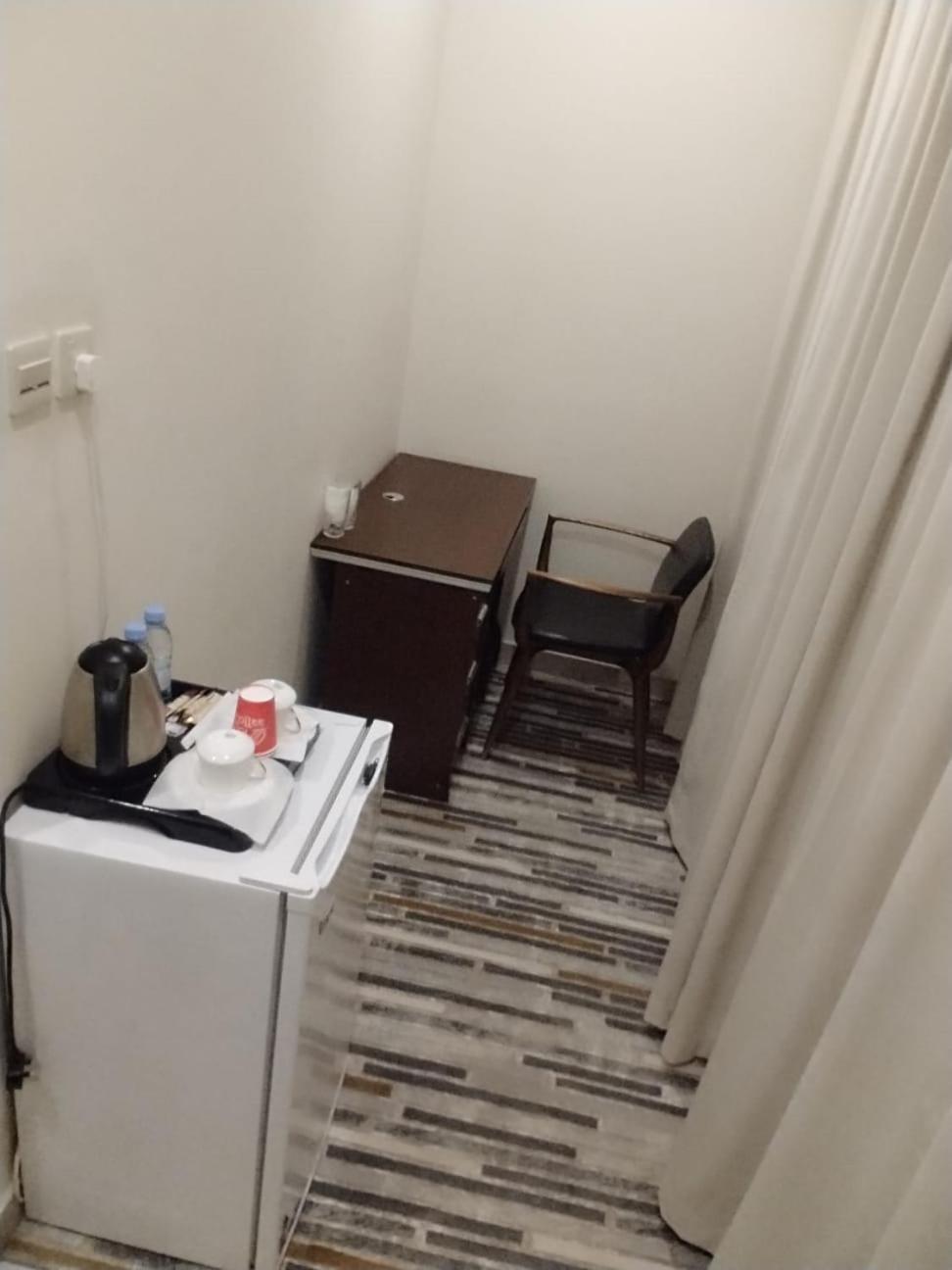 Olive Tree Hotel 타부크 외부 사진